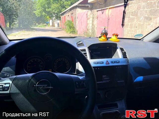 Синій Опель Зафіра, об'ємом двигуна 1.8 л та пробігом 300 тис. км за 5200 $, фото 7 на Automoto.ua
