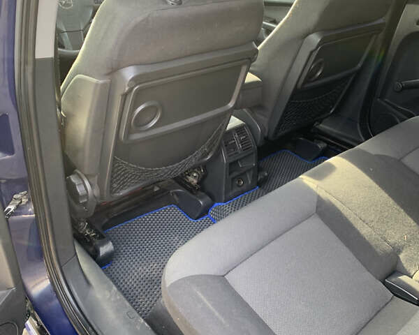 Синій Опель Зафіра, об'ємом двигуна 1.91 л та пробігом 284 тис. км за 5300 $, фото 6 на Automoto.ua