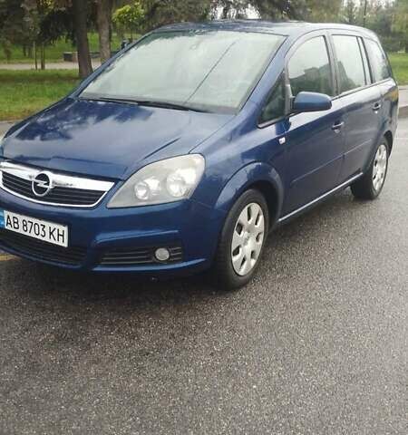 Опель Зафира 2007 в Виннице на Automoto.ua Синий Опель Зафира, объемом двигателя 2.2 л и пробегом 200 тыс. км за 6300 $, фото 8 на Automoto.ua