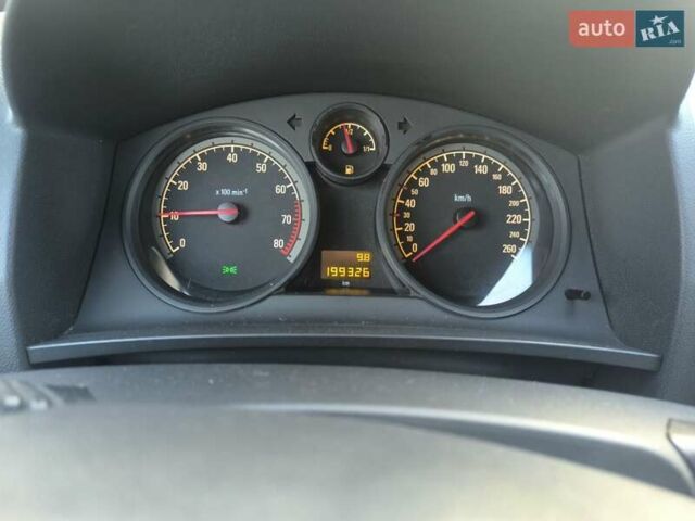 Синий Опель Зафира, объемом двигателя 1.6 л и пробегом 200 тыс. км за 4700 $, фото 11 на Automoto.ua