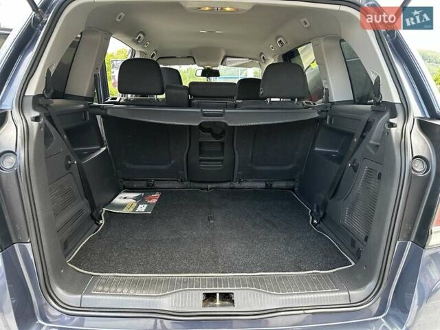 Синий Опель Зафира, объемом двигателя 1.8 л и пробегом 265 тыс. км за 6500 $, фото 33 на Automoto.ua