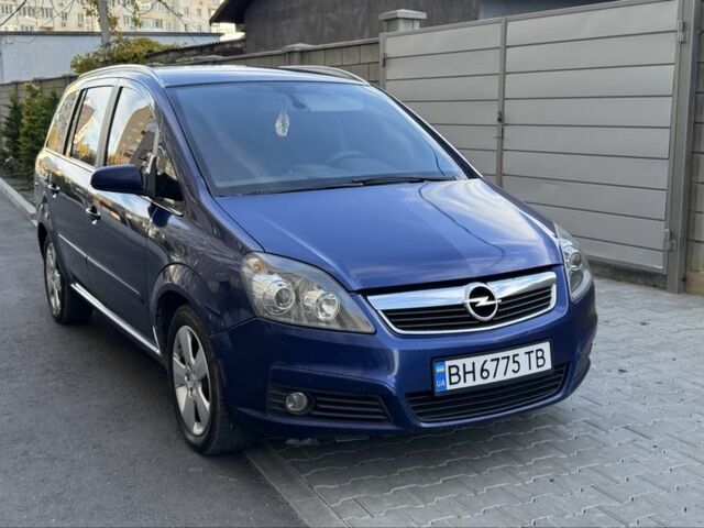 Синий Опель Зафира, объемом двигателя 1.9 л и пробегом 285 тыс. км за 6500 $, фото 4 на Automoto.ua