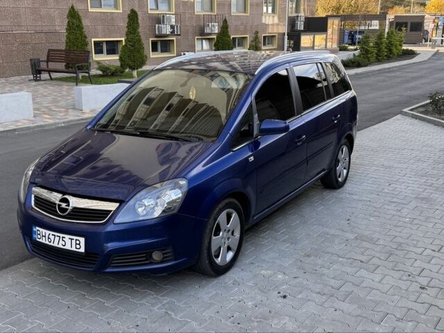 Синий Опель Зафира, объемом двигателя 1.9 л и пробегом 285 тыс. км за 6500 $, фото 2 на Automoto.ua