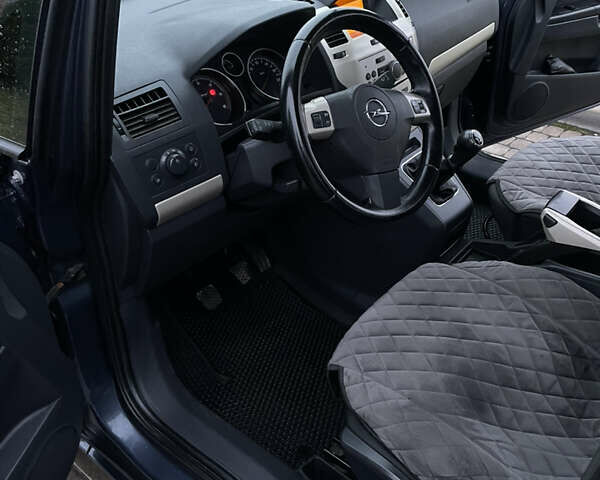 Синій Опель Зафіра, об'ємом двигуна 1.7 л та пробігом 274 тис. км за 6700 $, фото 18 на Automoto.ua