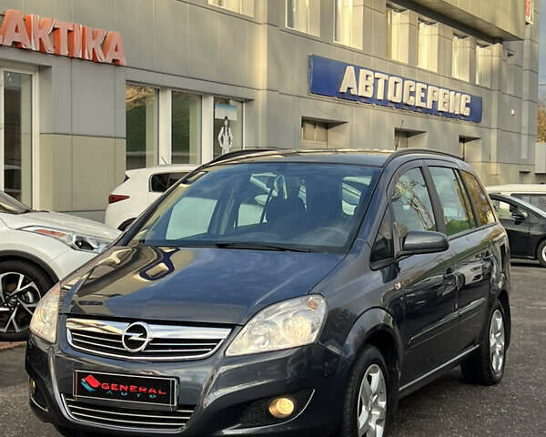 Синий Опель Зафира, объемом двигателя 1.8 л и пробегом 170 тыс. км за 6300 $, фото 2 на Automoto.ua