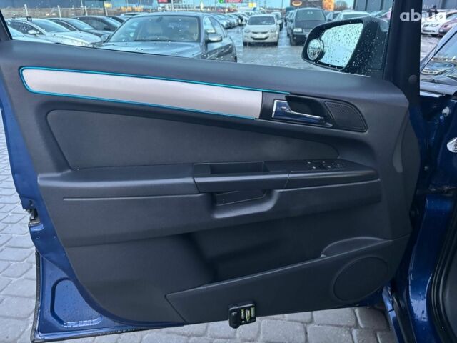 Синій Опель Зафіра, об'ємом двигуна 19 л та пробігом 282 тис. км за 6390 $, фото 16 на Automoto.ua