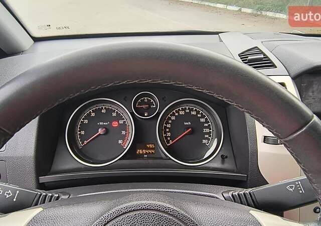 Синий Опель Зафира, объемом двигателя 1.6 л и пробегом 269 тыс. км за 5850 $, фото 44 на Automoto.ua