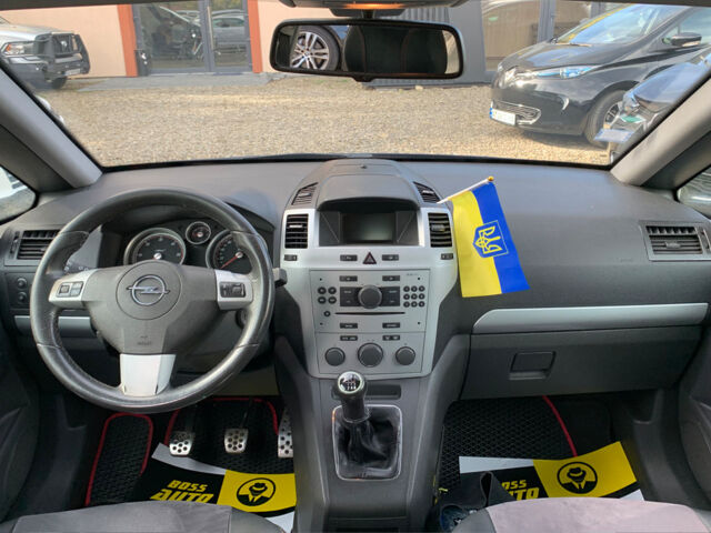 Синий Опель Зафира, объемом двигателя 1.7 л и пробегом 231 тыс. км за 6999 $, фото 17 на Automoto.ua