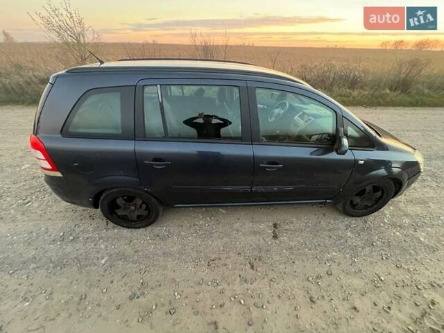 Синій Опель Зафіра, об'ємом двигуна 1.9 л та пробігом 287 тис. км за 2900 $, фото 3 на Automoto.ua