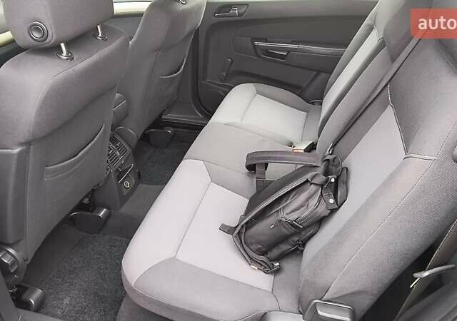 Синий Опель Зафира, объемом двигателя 1.6 л и пробегом 269 тыс. км за 5850 $, фото 49 на Automoto.ua