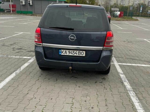 Синий Опель Зафира, объемом двигателя 0 л и пробегом 300 тыс. км за 5350 $, фото 8 на Automoto.ua