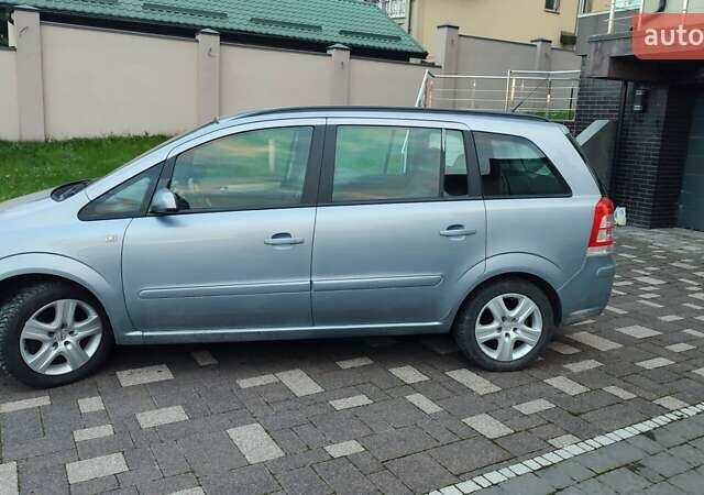 Синій Опель Зафіра, об'ємом двигуна 1.8 л та пробігом 145 тис. км за 6500 $, фото 3 на Automoto.ua