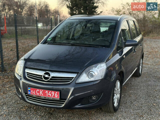 Синий Опель Зафира, объемом двигателя 1.8 л и пробегом 217 тыс. км за 7000 $, фото 5 на Automoto.ua
