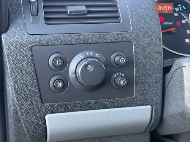 Синий Опель Зафира, объемом двигателя 1.8 л и пробегом 206 тыс. км за 6050 $, фото 24 на Automoto.ua