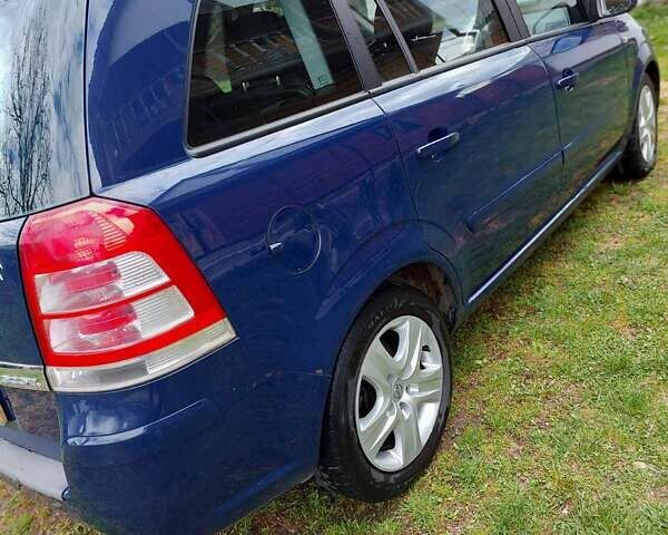 Синій Опель Зафіра, об'ємом двигуна 1.7 л та пробігом 226 тис. км за 6200 $, фото 6 на Automoto.ua