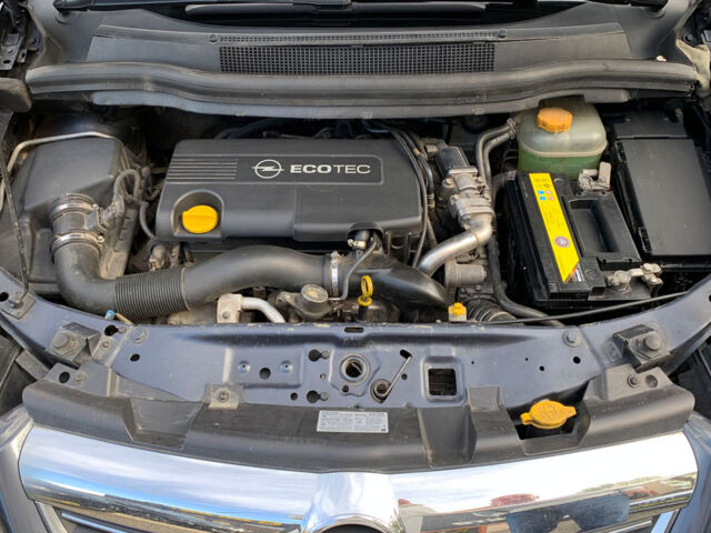 Синий Опель Зафира, объемом двигателя 1.7 л и пробегом 231 тыс. км за 6999 $, фото 22 на Automoto.ua