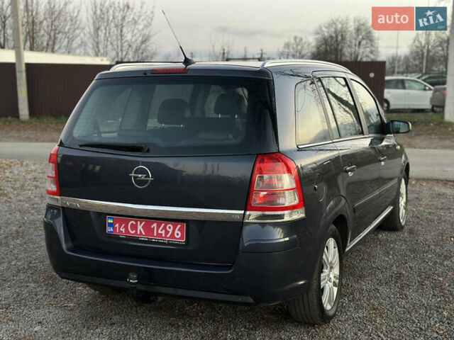 Синий Опель Зафира, объемом двигателя 1.8 л и пробегом 217 тыс. км за 7000 $, фото 14 на Automoto.ua