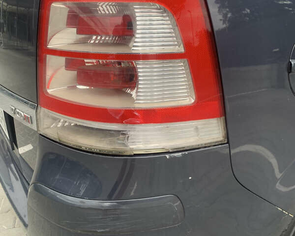 Синий Опель Зафира, объемом двигателя 1.69 л и пробегом 290 тыс. км за 5700 $, фото 4 на Automoto.ua