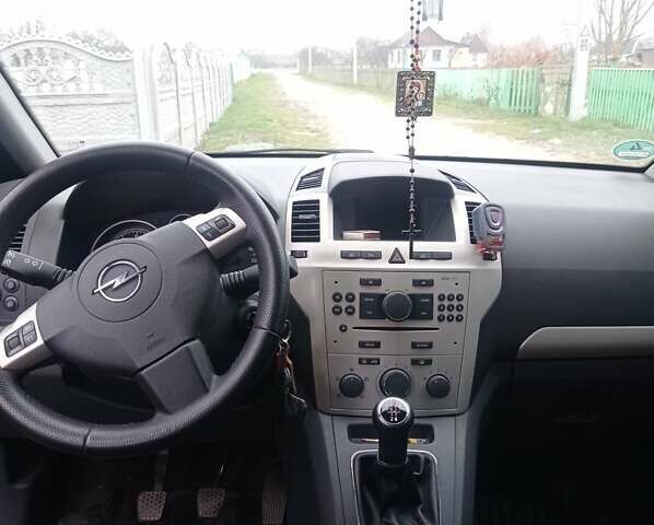 Синий Опель Зафира, объемом двигателя 1.6 л и пробегом 191 тыс. км за 6500 $, фото 9 на Automoto.ua