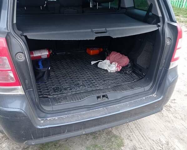 Синий Опель Зафира, объемом двигателя 1.6 л и пробегом 191 тыс. км за 6500 $, фото 10 на Automoto.ua