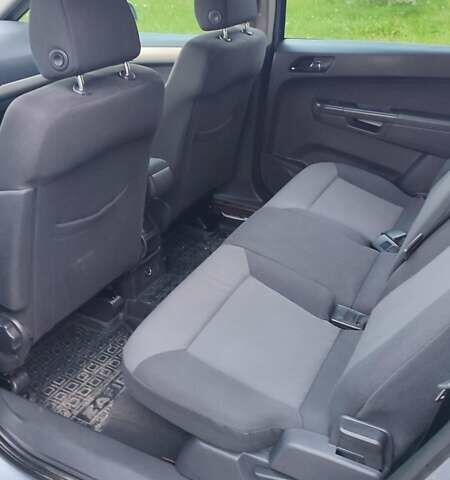 Синій Опель Зафіра, об'ємом двигуна 1.8 л та пробігом 145 тис. км за 6500 $, фото 13 на Automoto.ua