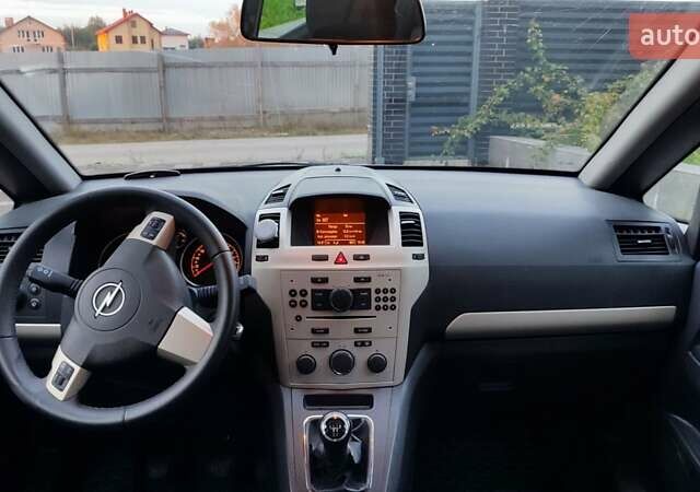 Синій Опель Зафіра, об'ємом двигуна 1.8 л та пробігом 145 тис. км за 6500 $, фото 18 на Automoto.ua
