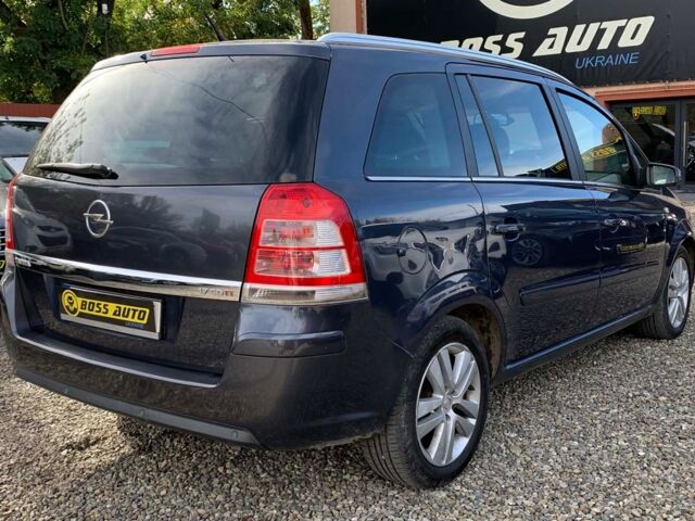 Синий Опель Зафира, объемом двигателя 1.7 л и пробегом 231 тыс. км за 6999 $, фото 5 на Automoto.ua