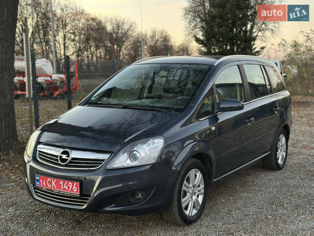 Синий Опель Зафира, объемом двигателя 1.8 л и пробегом 217 тыс. км за 7000 $, фото 7 на Automoto.ua