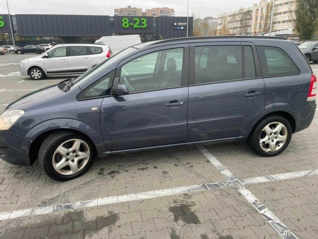 Синий Опель Зафира, объемом двигателя 0 л и пробегом 300 тыс. км за 5350 $, фото 11 на Automoto.ua