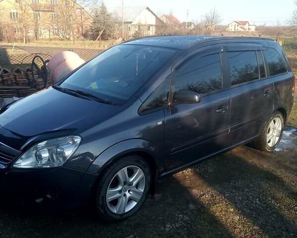 Синий Опель Зафира, объемом двигателя 1.7 л и пробегом 297 тыс. км за 6000 $, фото 6 на Automoto.ua