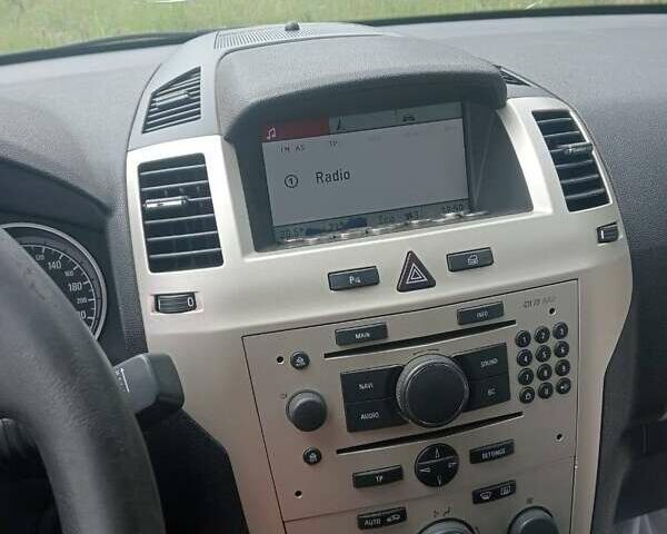 Синий Опель Зафира, объемом двигателя 1.7 л и пробегом 290 тыс. км за 6000 $, фото 15 на Automoto.ua