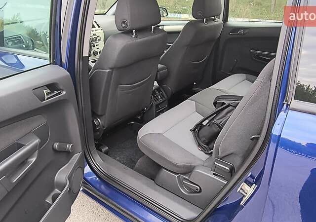 Синий Опель Зафира, объемом двигателя 1.6 л и пробегом 269 тыс. км за 5850 $, фото 48 на Automoto.ua