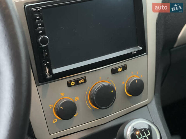 Синий Опель Зафира, объемом двигателя 1.6 л и пробегом 207 тыс. км за 6300 $, фото 33 на Automoto.ua