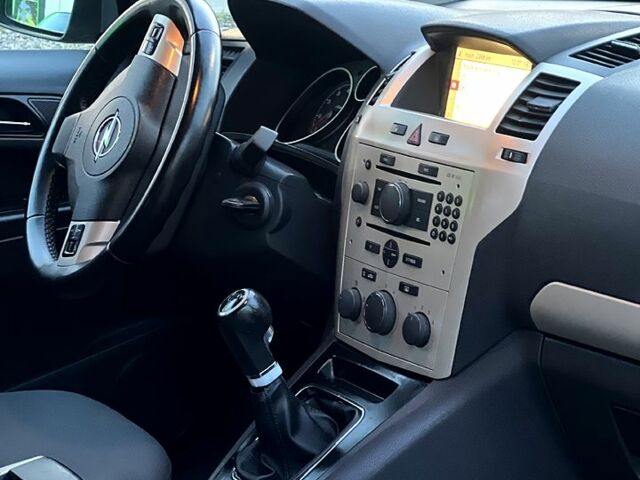 Синий Опель Зафира, объемом двигателя 1.6 л и пробегом 212 тыс. км за 5750 $, фото 6 на Automoto.ua