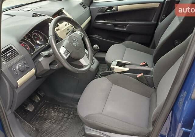 Опель Зафира 2008 в Житомире на Automoto.ua Синий Опель Зафира, объемом двигателя 1.9 л и пробегом 305 тыс. км за 6150 $, фото 10 на Automoto.ua