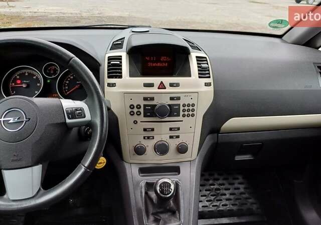 Опель Зафира 2008 в Житомире на Automoto.ua Синий Опель Зафира, объемом двигателя 1.9 л и пробегом 305 тыс. км за 6150 $, фото 15 на Automoto.ua