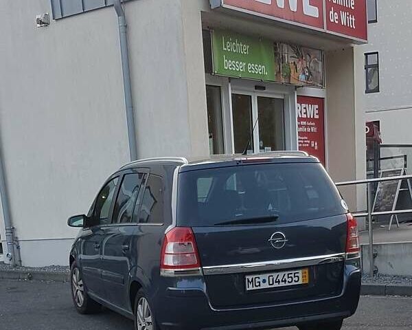 Синій Опель Зафіра, об'ємом двигуна 1.7 л та пробігом 259 тис. км за 7350 $, фото 13 на Automoto.ua