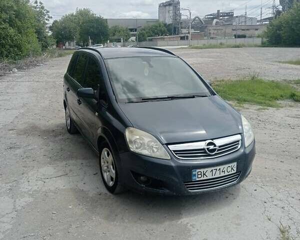 Синий Опель Зафира, объемом двигателя 1.7 л и пробегом 290 тыс. км за 6000 $, фото 22 на Automoto.ua