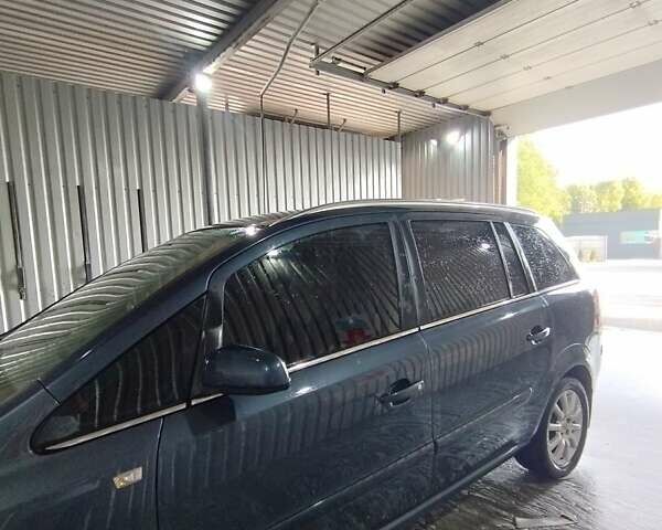 Синій Опель Зафіра, об'ємом двигуна 1.8 л та пробігом 217 тис. км за 5500 $, фото 11 на Automoto.ua