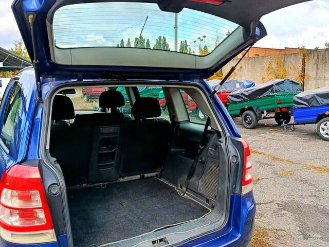 Синий Опель Зафира, объемом двигателя 1.6 л и пробегом 300 тыс. км за 4850 $, фото 6 на Automoto.ua