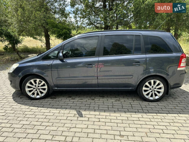 Синий Опель Зафира, объемом двигателя 1.7 л и пробегом 222 тыс. км за 6500 $, фото 8 на Automoto.ua