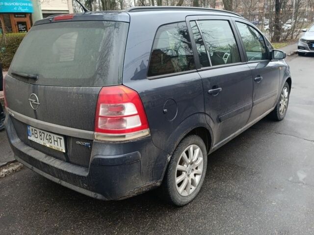 Синий Опель Зафира, объемом двигателя 0 л и пробегом 284 тыс. км за 5900 $, фото 3 на Automoto.ua