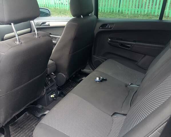 Синий Опель Зафира, объемом двигателя 1.6 л и пробегом 191 тыс. км за 6500 $, фото 8 на Automoto.ua