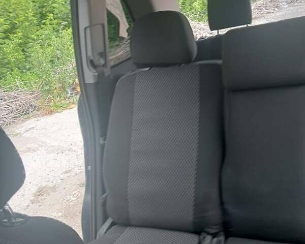 Синий Опель Зафира, объемом двигателя 1.7 л и пробегом 290 тыс. км за 6000 $, фото 7 на Automoto.ua