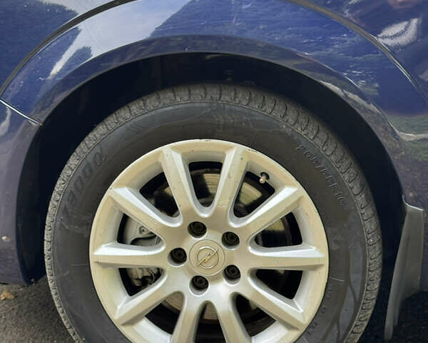 Синий Опель Зафира, объемом двигателя 1.91 л и пробегом 330 тыс. км за 5000 $, фото 7 на Automoto.ua