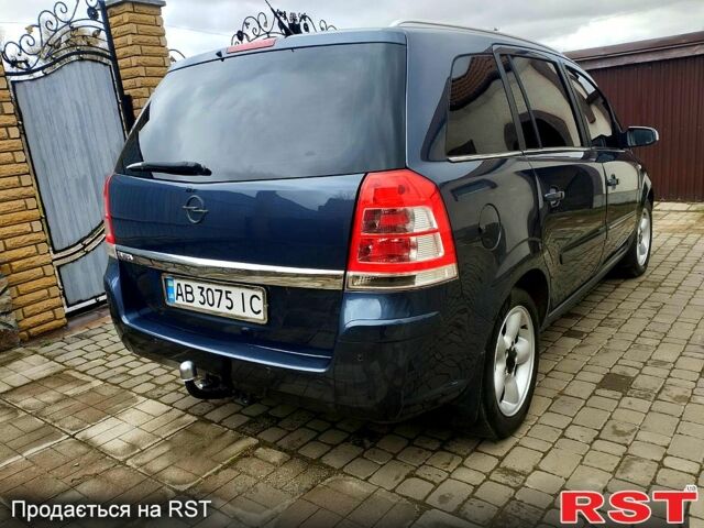 Синий Опель Зафира, объемом двигателя 1.8 л и пробегом 219 тыс. км за 5350 $, фото 8 на Automoto.ua