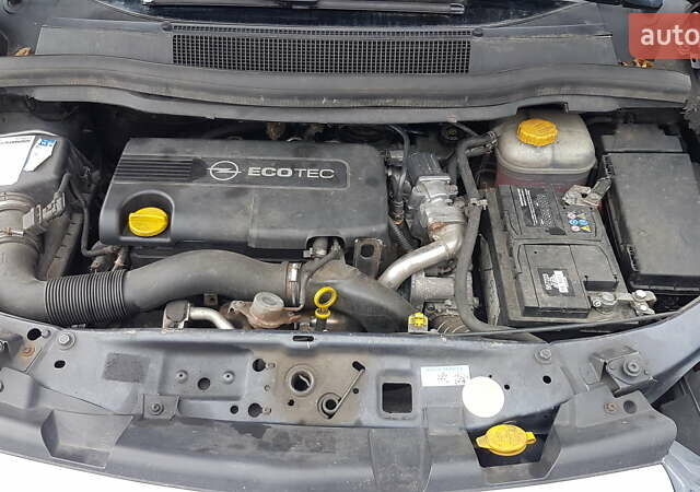 Синій Опель Зафіра, об'ємом двигуна 1.7 л та пробігом 259 тис. км за 7350 $, фото 8 на Automoto.ua