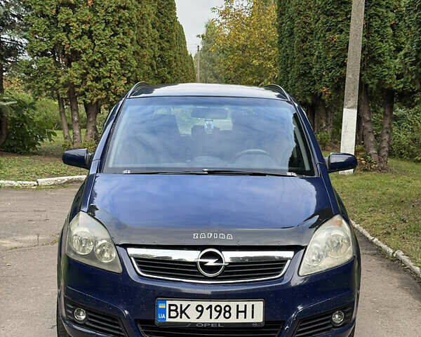 Синій Опель Зафіра, об'ємом двигуна 1.91 л та пробігом 330 тис. км за 5200 $, фото 6 на Automoto.ua