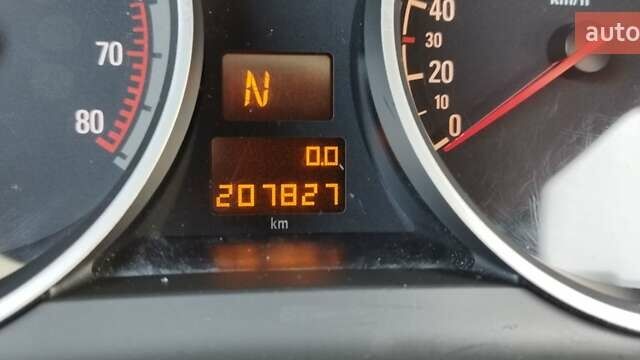 Синий Опель Зафира, объемом двигателя 1.8 л и пробегом 207 тыс. км за 6500 $, фото 27 на Automoto.ua