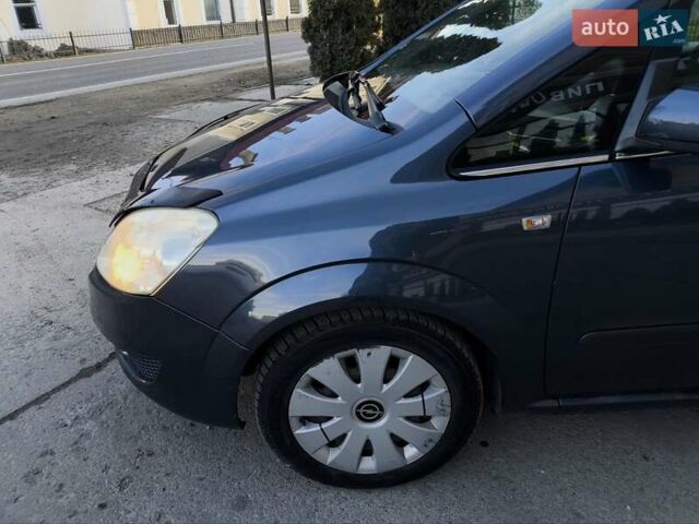 Синий Опель Зафира, объемом двигателя 1.9 л и пробегом 259 тыс. км за 5350 $, фото 15 на Automoto.ua